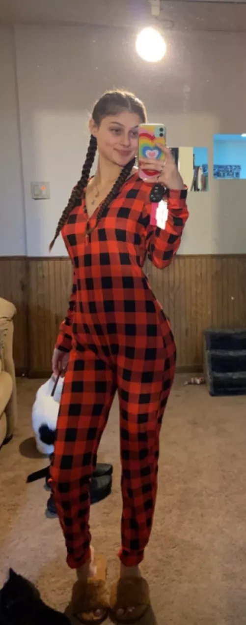 18th Christmas 🎄 by King76544