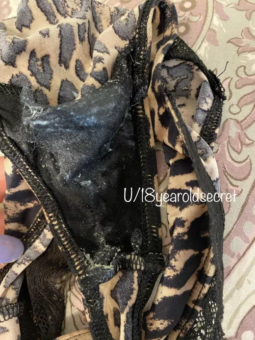 18yearoldsecret tits by 18yearoldsecret