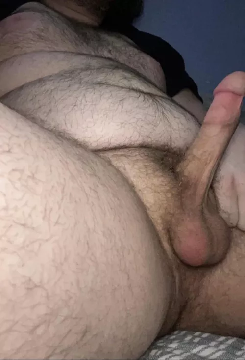 19, chubby, a little hairy, and horny 😈 by chubguy84