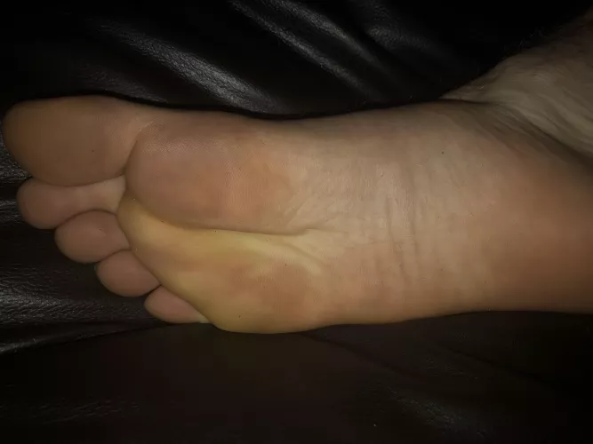 19, come make me your foot boy, snap: @j_doe6839, like being degraded/praised, come hypnotize me with your feet ;) by Freddus-Freakus