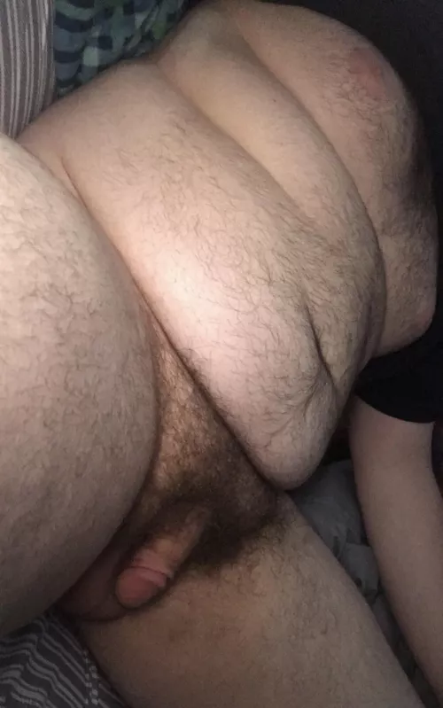 19, feeling hornyyyy by chubguy84