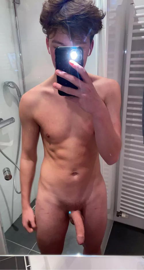 19 HMU by bram12blok