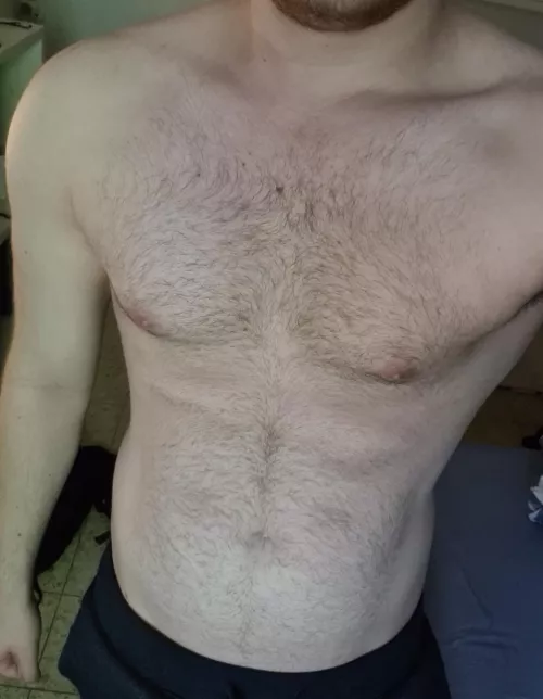 19 looking for a muscular gaymer. hmu by koop213