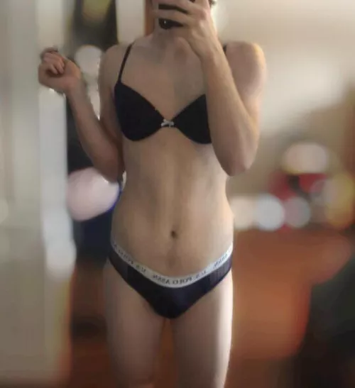 19// Okay yes, I’m obsessed with matching sets🦋🦋 by sissy_cum-dumpster