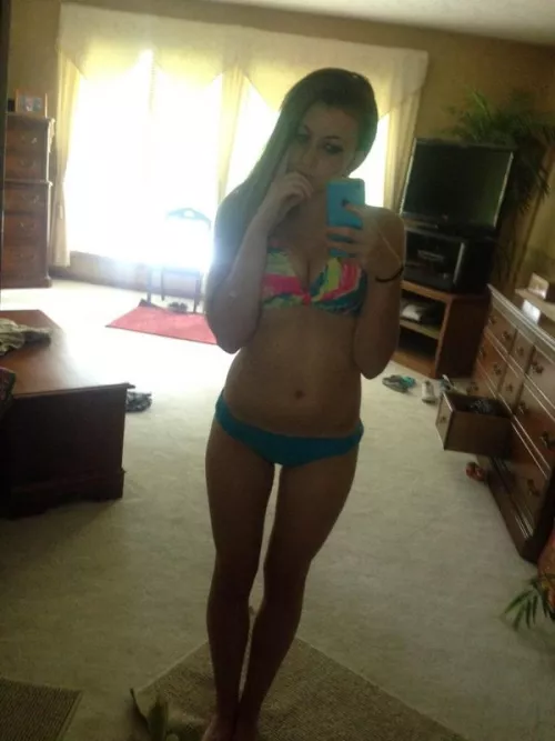 19 y.o cousin by YogurtclosetLong