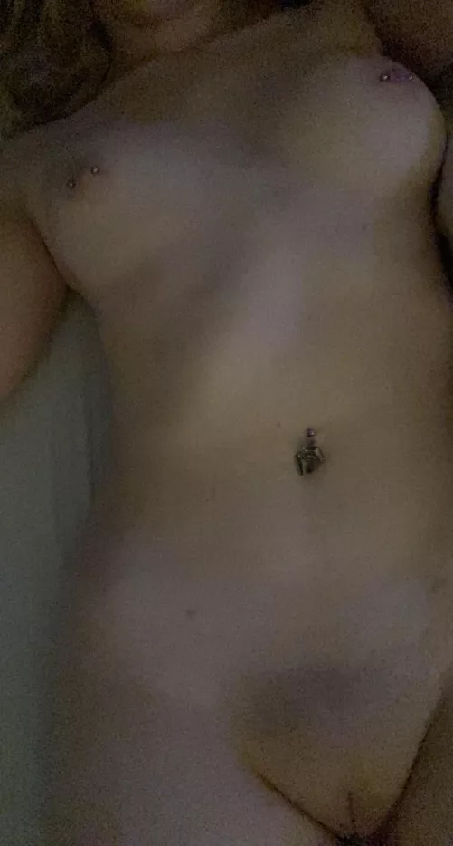 19F, 5’4, 126🧡 by SuccessfulMight618