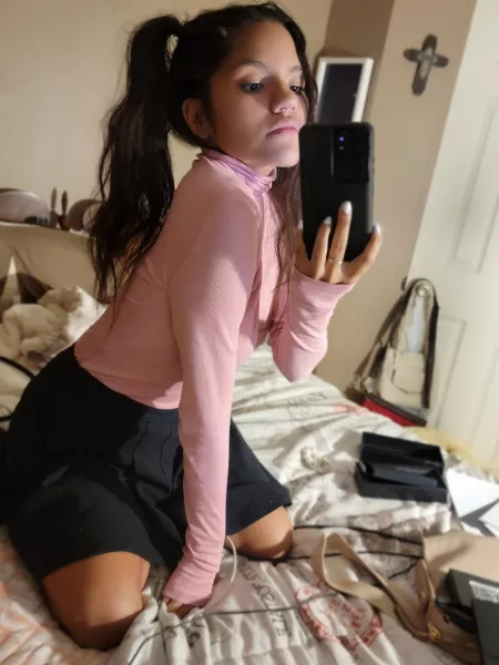 19f latina by jjco0l