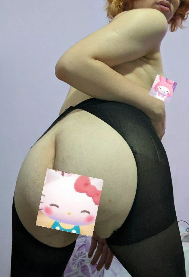 19F LATINA🌹 [selling] Wanna see fuck herself this smol ginger tiddy goth? 🦊 [premade pics, vids, sexting sessions, dickrates, promos and lesbian content❤️] HMU to receive my menu! snap/kik: cosmicgodnessx 🍓 telegram: cosmicgodness posted by cosmicgodness