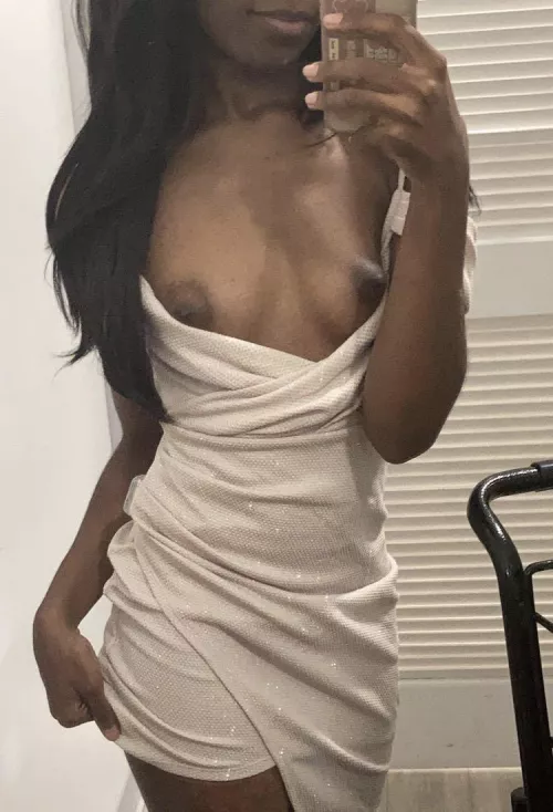 (19F) this dress gives pretty easy access for some nipple sucking by RealP3t1te