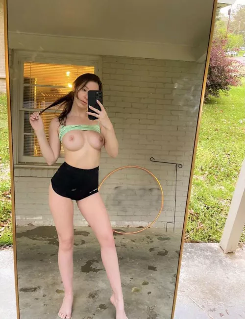 19[F4A][Selling]I’m new here and im sending you my nude on my Snapchat @ janerae22 and I do live sexting to get you cum! by janeandsext21