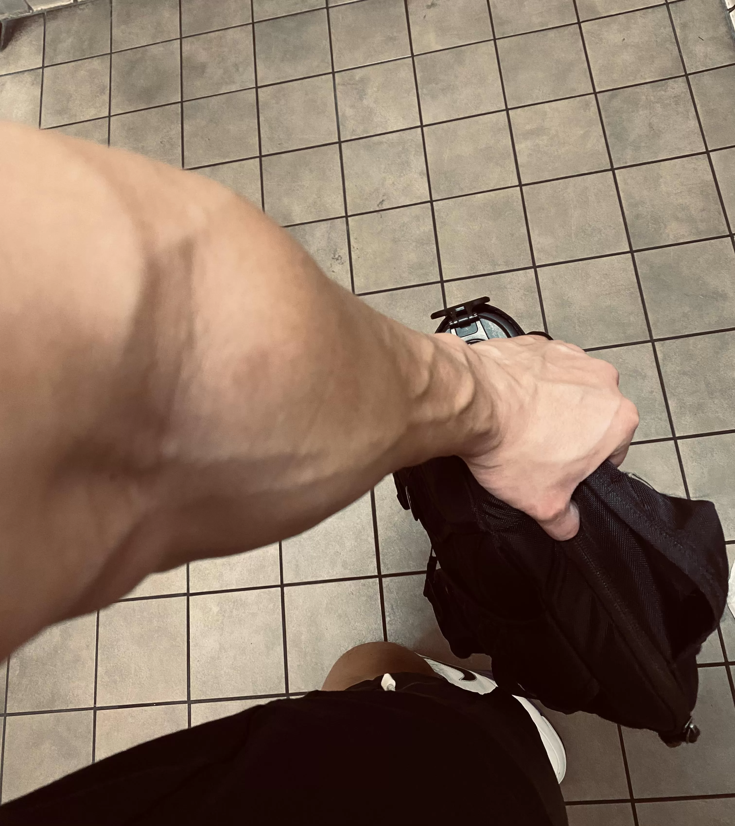 1st post! posted by ton88onph