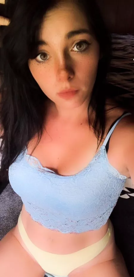 2 babies later, hoping I still qualify as a milf 💋 by Luna_Loo95