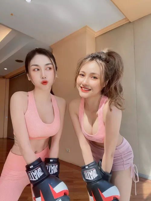 2 girls from Vietnam by WishboneBeautiful777