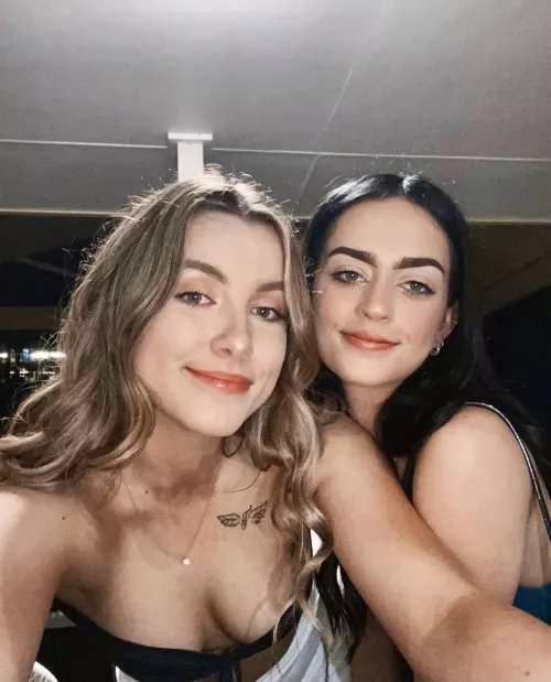 [2] Left or Right? by Randomizer__