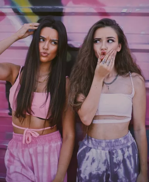 [2] Which brunette? by _Alvaro47_