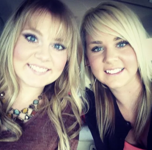 [2] Which one of my sisters do you want first? by WhiteBoi213