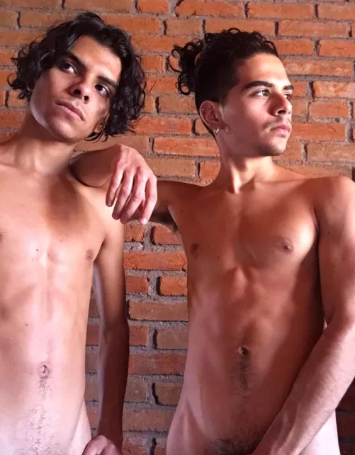 💢 2 x 1 💢 🥵 Here you have the best Twins account 🥵 😈 Duo Pics 😈 🤭 Nasty nudes 🤭 ✨ $4.99 ✨ 🖤 Link in Comments 🖤 by thehottwins