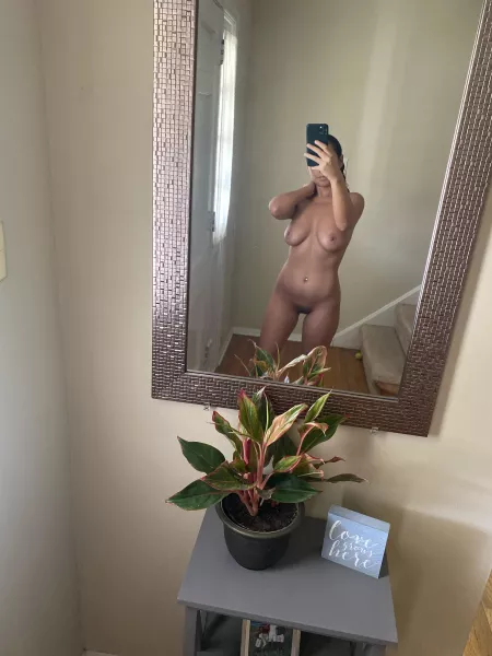 20 and super horny. Come chat with me by srdugabe