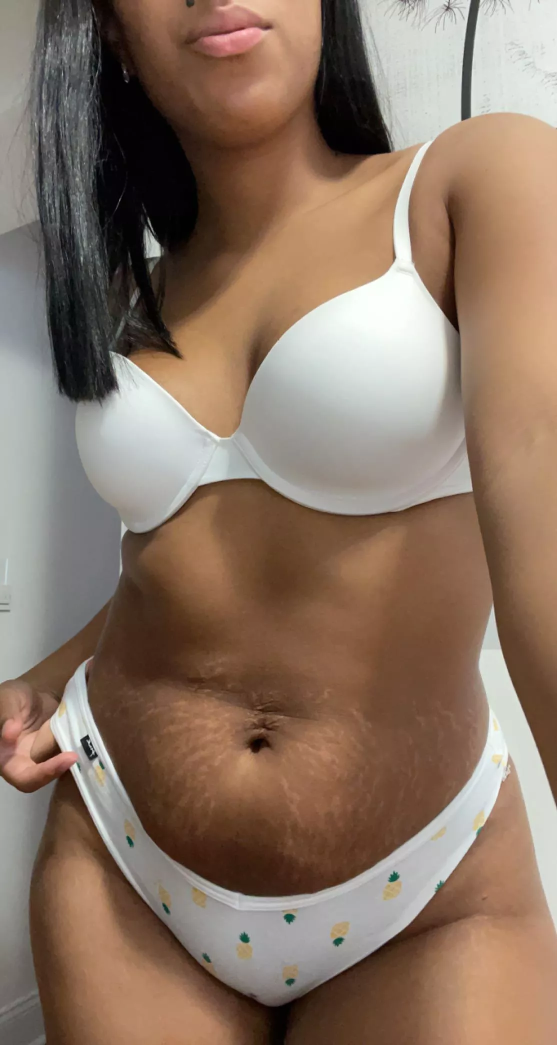 20 F4A 👻breannal3728 selling account posted by Breanna_916