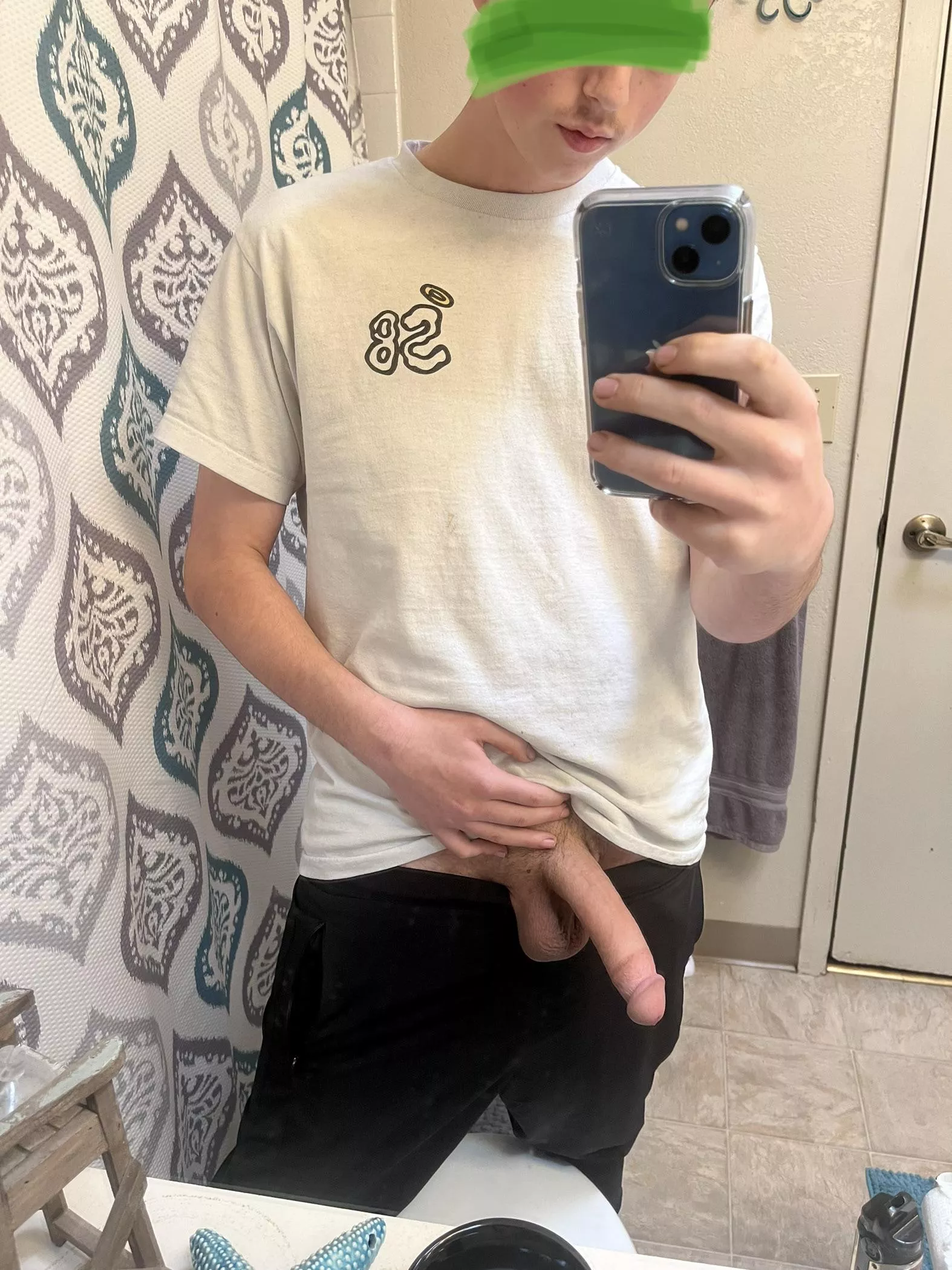 20 hope everyone’s having a good night :) posted by ImprovementOk157