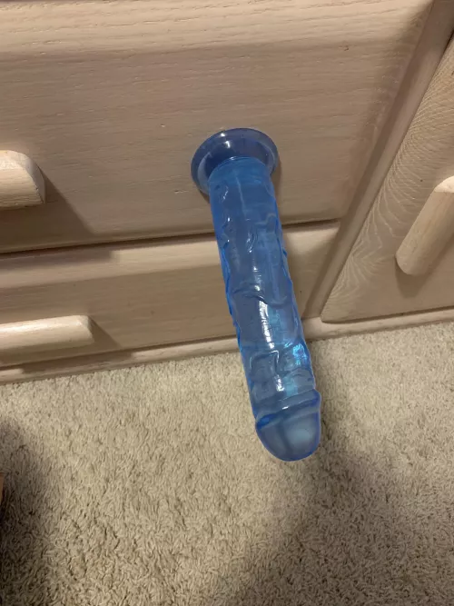 20 M Straight, anyone want to paay me to convince me to ride this big cock? by mikehull1818