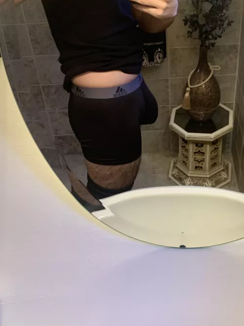 20 M Straight! These have already been worn for 3 days, who wants me to cum in them? ;) DM me by ajohnson1818a