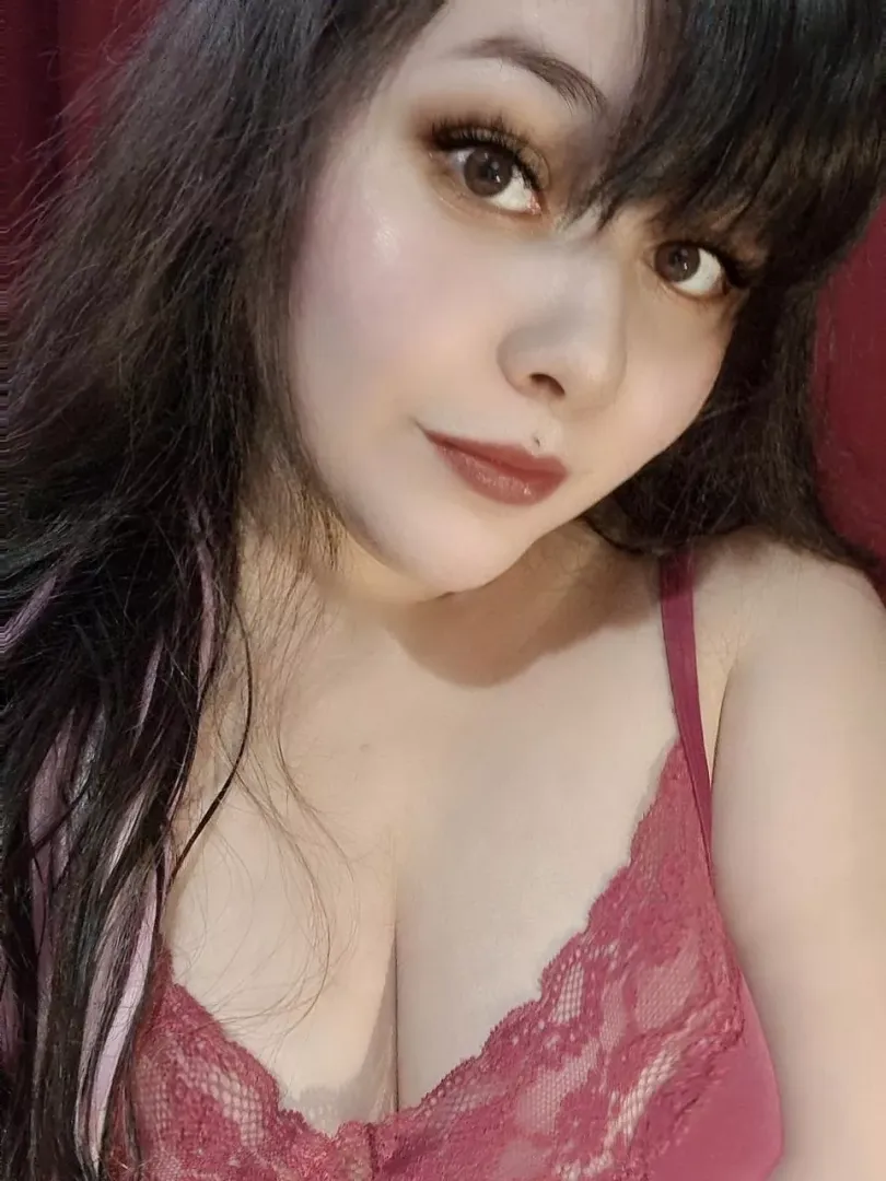 [20 Online] fun & open girl looking posted by TheBondMei