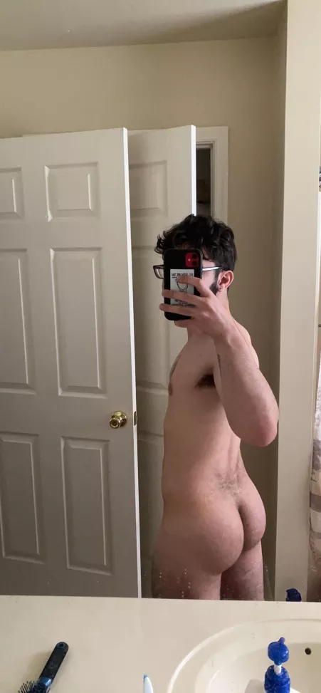 [20] today’s my day off, what should I do to keep busy? by mn2184