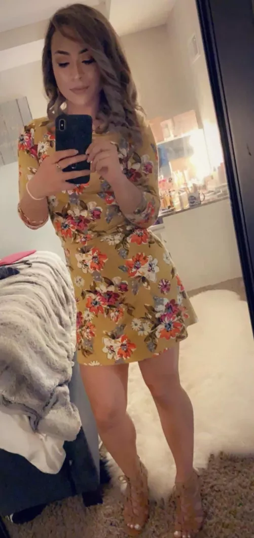 20 upvotes for nudes by yeseniaaag12