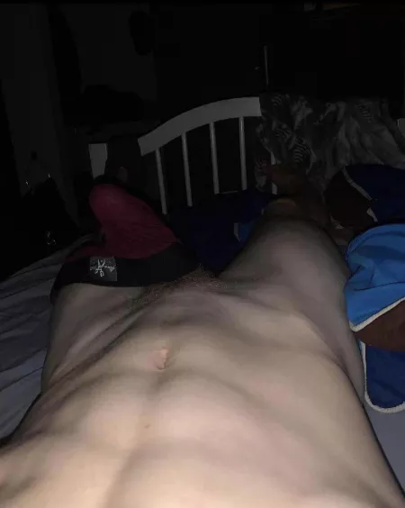20 yo virgin. Come see what’s under by foruselessstuff123
