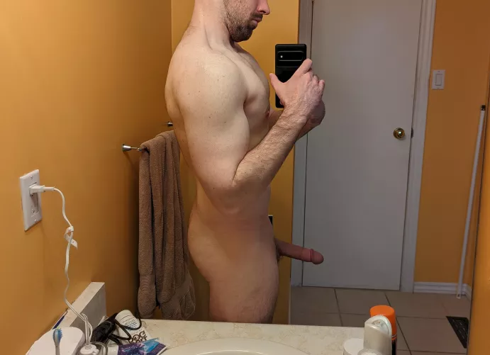 2022 is starting off pretty hard by redditisporno