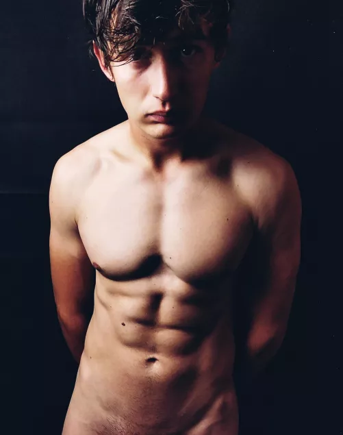 20y twunk would you let me be on top?🤤 Full pics looks better 😊🍆 by PromptThick