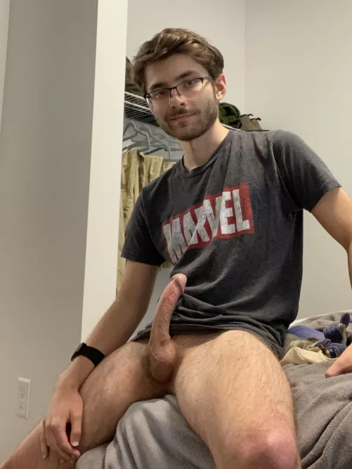 [20yo] Hot nerd vibes by nsfw_college_student