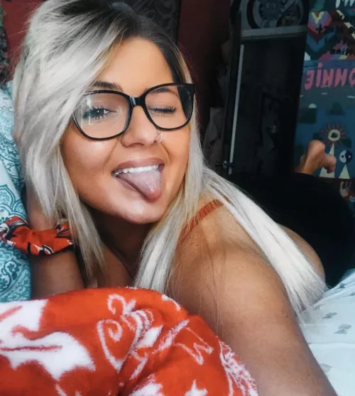 [21] 😜 by sugarrlipssxoxoo