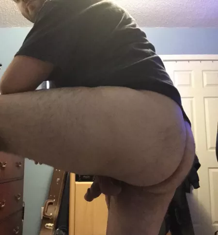 (21) I’ve always been self-conscious about my ass. How does it look? by SidewinderSlap02