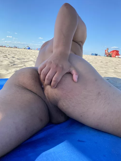 [21] need a tongue rn by fazzed-out