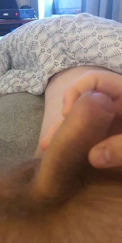 [21] year old looking for guys 18-22 ❤❤ I'm chubby and have a small dick ❤ dm for social media ❤❤ by External_Warthog5379