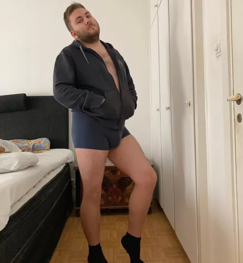 21 yo cub/chaser by hejhej1660