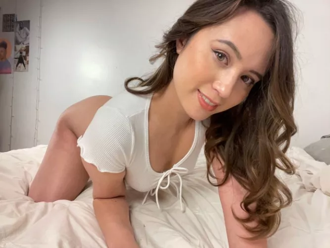 21[F4A][Kik][virgie137 ]😊😊I put my inbox on auto-reply so who gives me an upvot will get instantly a nude and surprise by m8n00