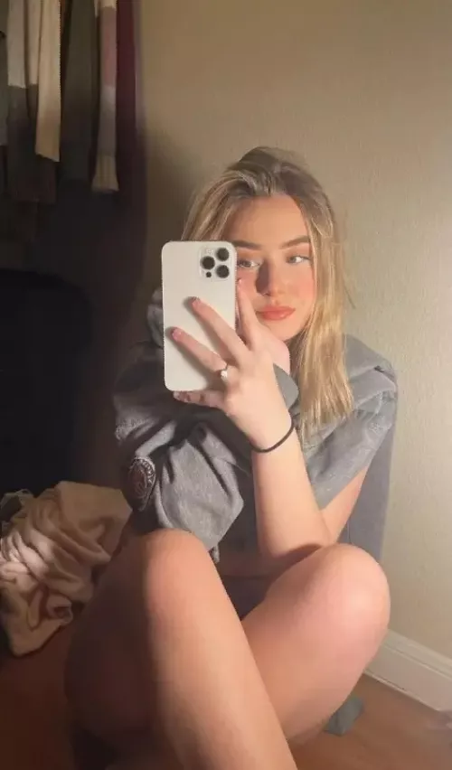 21[F4A][snapchat][sexy_soniya9230]😊😊I put my inbox on auto-reply so who gives me an upvot will get instantly a nude and surprise by ssssaaaa123456