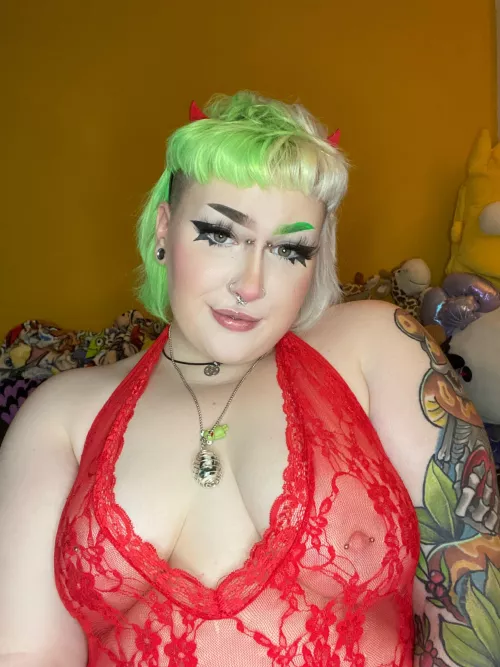 💦 21yo curvy british slut 💦 • i squirt, i cream, i stick stuff in my ass, i role-play • 🍆 FREE cock rate! 🍆• LINK IN COMMENTS 🕸💚 by noahbrianna