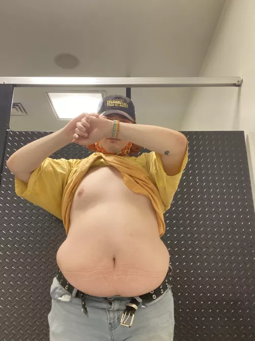 22 chub here looking for naughty pms with chub 😇 by arandombee