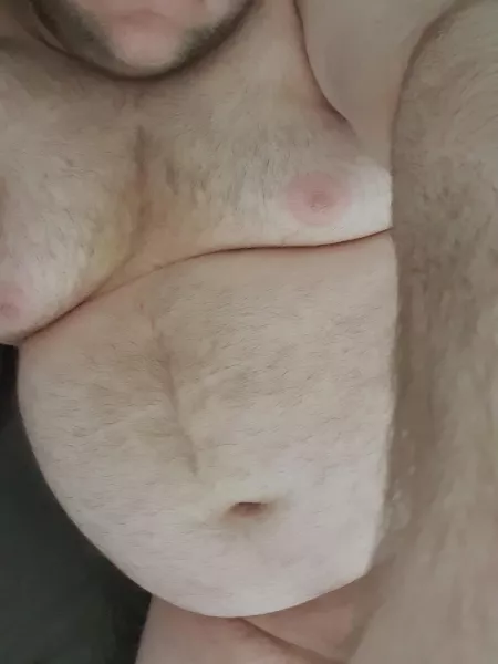 22 chubby bottom looking for some chaser by SwissDude98