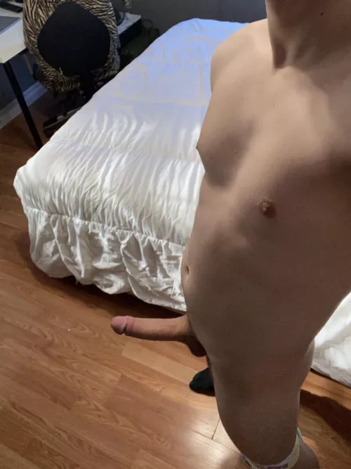 [22] Do you think you would be sore? by hung_and_mighty