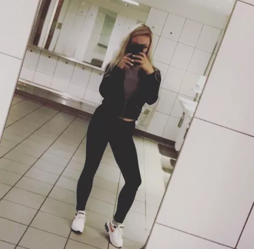 22 F [Domme]. Wouldn’t you love to be humiliated and worship me? User is cryptogoddess19 by cryptogoddess19