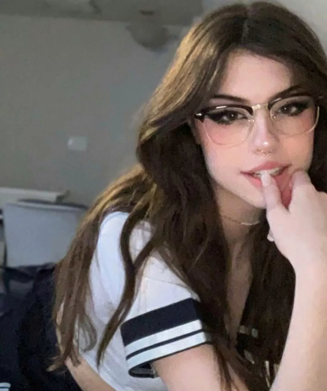 22 [F]Will give you anything you desire, I'm into anything you want me to be, I'll sending u nudes and videos to make u satisfy @sweetylevi posted by Superlevi1