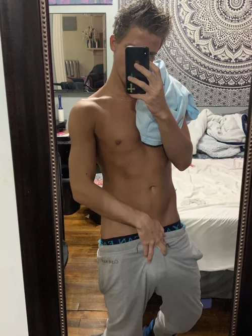 22 / grey sweat seasons here by curiouslynoah