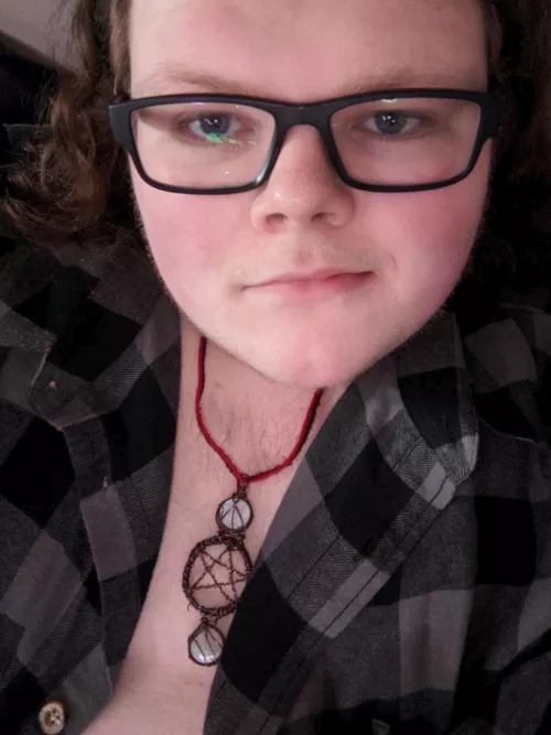 [22] hope chubby people are allowed here! by SluttyThrowaway489