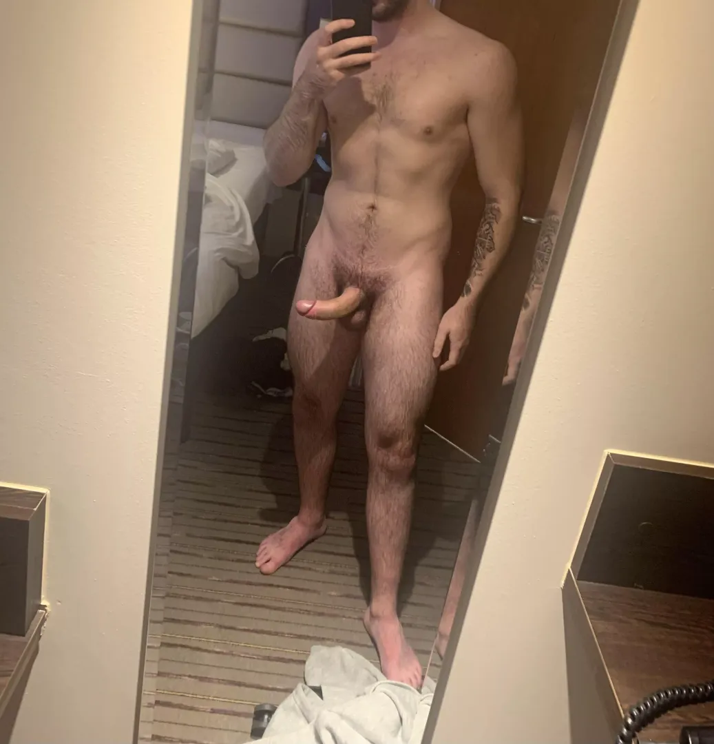 22 Imagine it sliding inside you, opening you up, filling you 😈 posted by lehe10