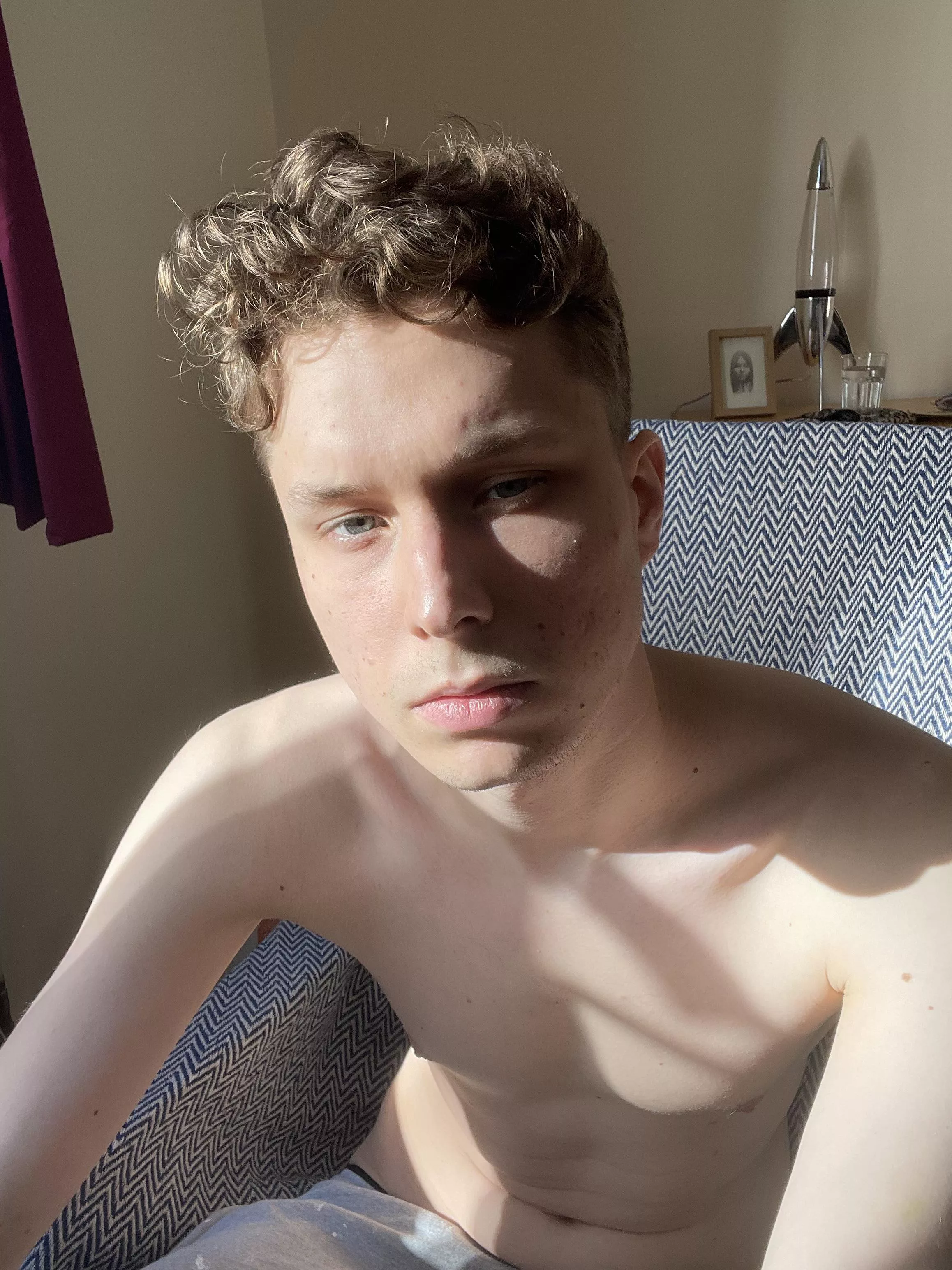 [22] Little selfie in the sun! ☀️ posted by 420_stonerr_bonerr